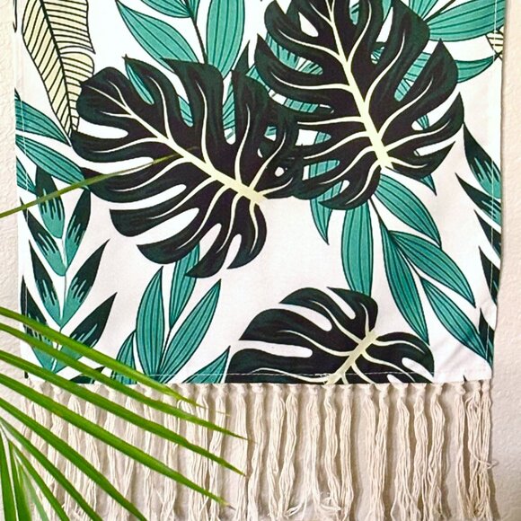 46" Tropical Green Monstera Leaves Jungle Tasseled Tapestry Wall Hanging New - Picture 3 of 5